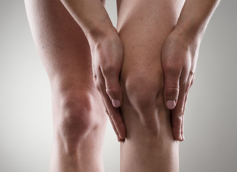 Osteoartritis de la articulación de la rodilla, que se manifiesta como dolor y rigidez. 